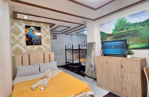 Davao Apartment | Spacious Studio Apartment Transient House near Abreeza Mall 8pax Free Parkingn