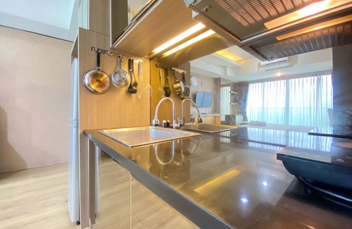 Babakan Ciamis Apartment | Spacious Studio Room At Tamansari La Grande Apartment Near Bip