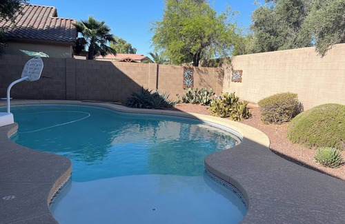 Surprise Farms House | Spacious Surprise Home With A Pool