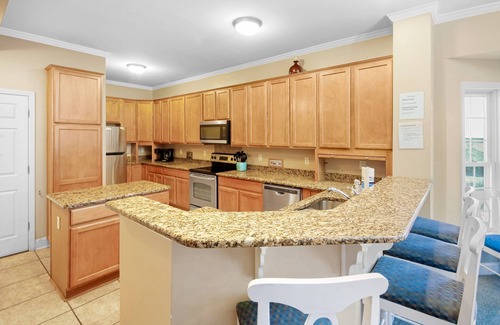 Myrtle Beach House | Spacious three-story coastal villa with resort amenities, balconies & jetted tub