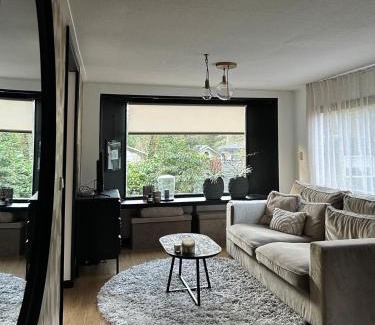 Hattemerbroek House | Spacious Two Bedroom Chalet