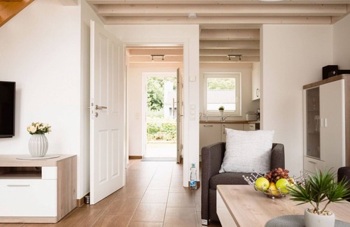 Nordhorn House | Spacious vacation home in a perfect location with fireplace, sauna, whirlpool, WLAN