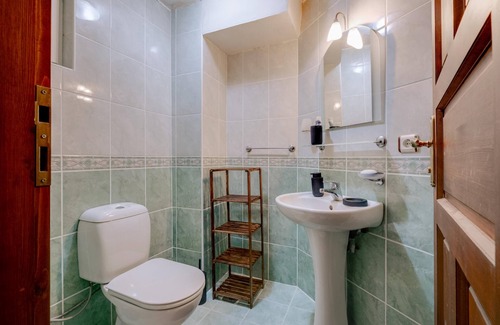 Sapanca Villa | Spacious Villa w Garden, Fireplace in Sapanca