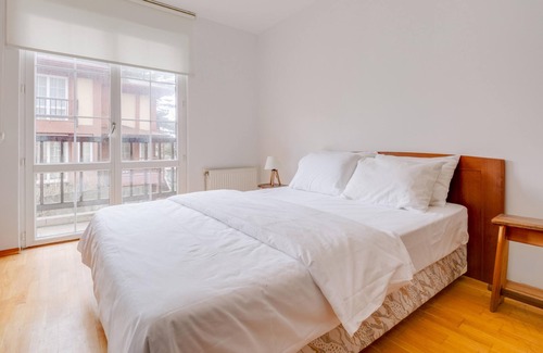 Sapanca Villa | Spacious Villa w Garden, Fireplace in Sapanca