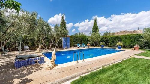 Baza Villa | Spacious villa with mountain view and pool in Baza