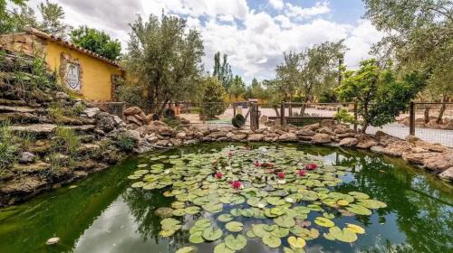 Baza Villa | Spacious villa with mountain view and pool in Baza