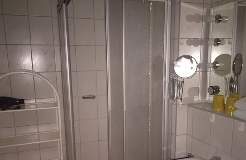 Bad Rodach Apartment | Spaciously furnished holiday apartment (56sqm) with balcony