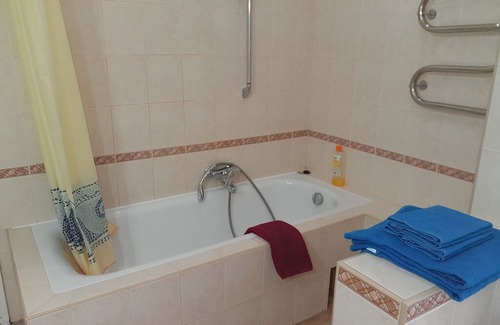 Verkhnie Misto Apartment | Spacy 2room apt in the center of Kiev