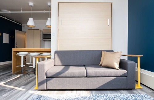 Northeast Edmonton Apartment | Sparkling Clean, Beautiful, Comfy and Cool in Highlands