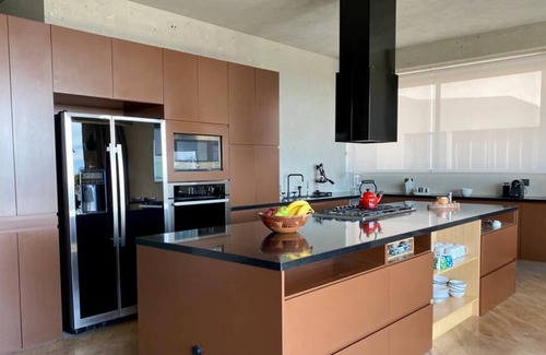 Angelopolis Condo | Spectacular views, beautiful space!