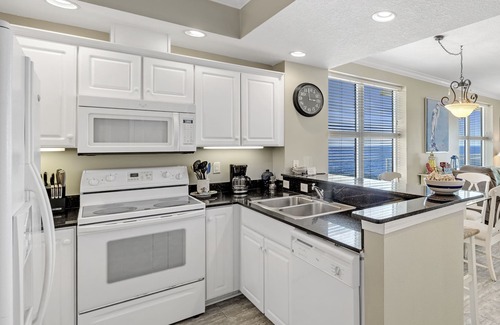 Gulf Shores Condo | Spectacular Beach View | Beautiful Gulf Front Luxury Condo | My Beach Getaways