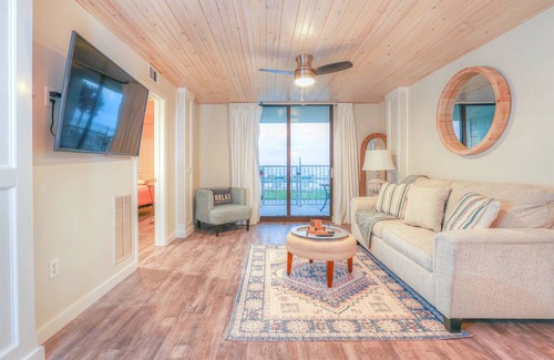 Orange Beach Condo | Spectacular Ground Level Condo Right On The Beach