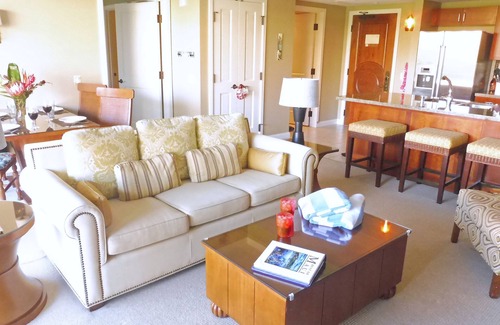 Honokowai Condo | Spectacular Ocean View, Privacy, Sunsets & Whales from Lanai, Konea Tower #544