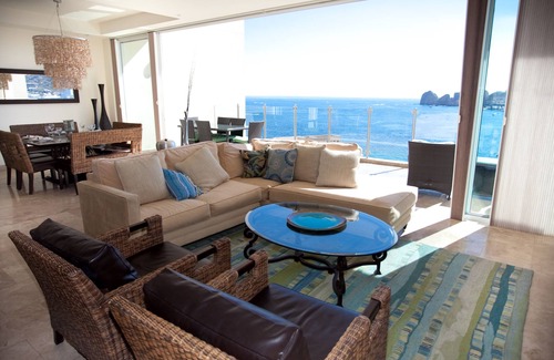 El Medano Ejidal Resort | Spectacular Real "Rock Star" PENTHOUSE in the HEART of Cabo San Lucas