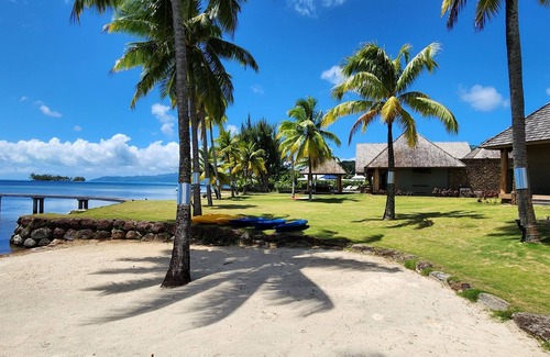 Uturoa Villa | Spectacular seafront property with swimming pool and private pontoon.
