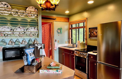Eastsound Apartment | Spectacular Views! 1.5 miles from Eastsound