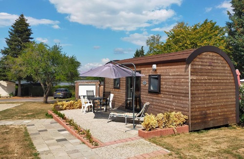 Haller House | Spend your holiday with your loved ones in this modern and compact holiday home.