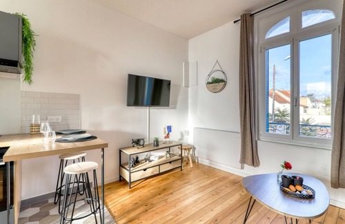 Montlucon Apartment | Spirale - Charmant appt rénové avec goût