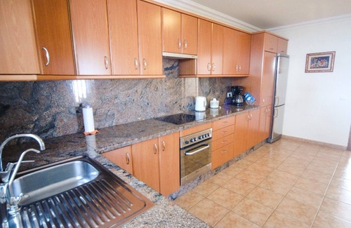 Costa Teguise Villa | Splendid Costa Teguise Villa | 4 Bedrooms | Casa Angelica | Walking Distance to.