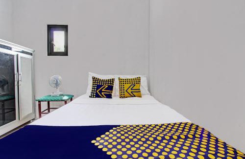 Demak Hotel | SPOT ON 92188 Ndalem Eyang Guesthouse Syariah