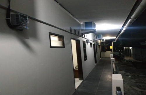 Pondokcina Hotel | SPOT ON 92645 Nita Residence Syariah