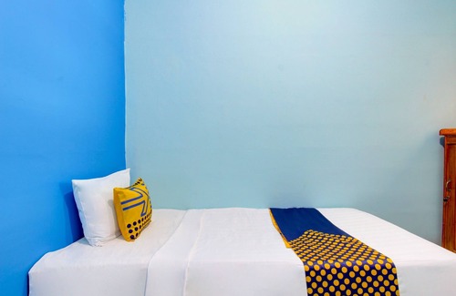 Grobogan Hotel | SPOT ON 92814 Gioba Kost Syariah