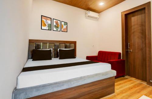 Karhal Hotel | SPOT ON Dhruv vatika