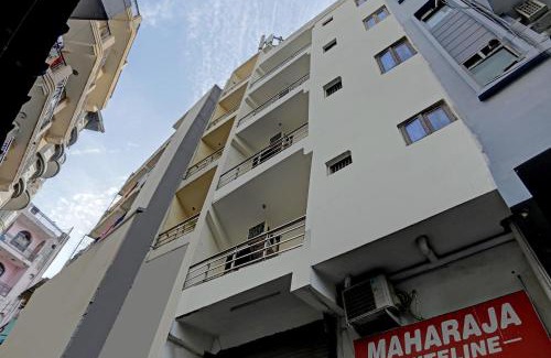 Sector 27 Hotel | SPOT ON Raj Hotel Vip Near Worlds Of Wonder