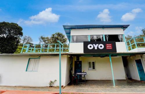 Kotagiri Apartment | SPOT ON White House Villa