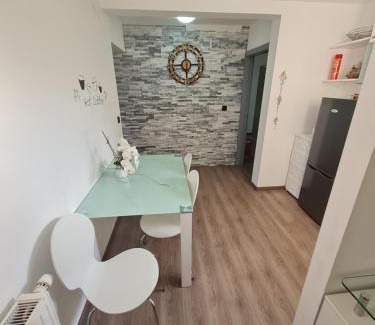 Domzale Apartment | SPRING and SUMMER apartment near Ljubljana with FREE secure parking
