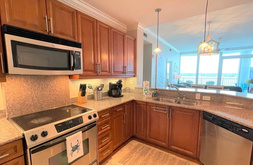 Gulf Shores Condo | Spring Break Dates Available @ Bel Sole'-Indoor Pool-Luxury Condo-Gulf Shores