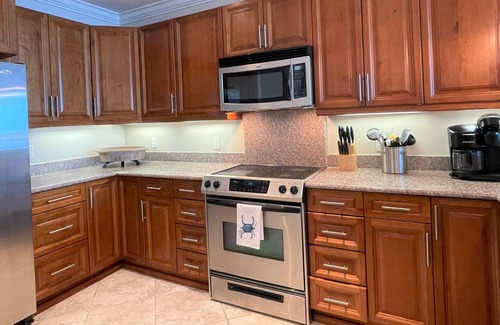 Gulf Shores Condo | Spring Break Dates Available @ Bel Sole'-Indoor Pool-Luxury Condo-Gulf Shores