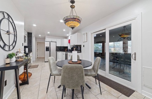 Spring House | Spring Castle Texas, spacious & cozy house with Pool