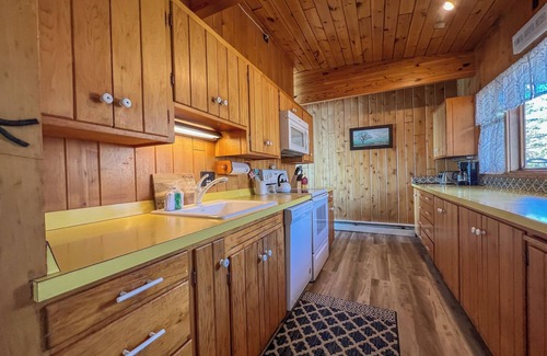 Tofte House | Spring House - Lake Superior - Tofte, MN
