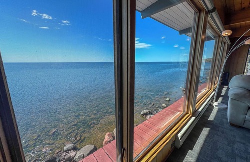Tofte House | Spring House - Lake Superior - Tofte, MN