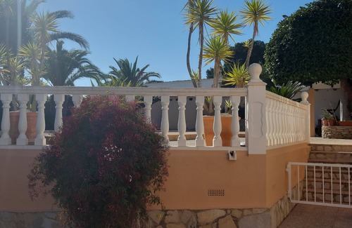 La Sabatera Apartment | Spring on the Costa Blanca: great deal for long-term rentals, book now!