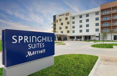 Fossil Creek Hotel | SpringHill Suites by Marriott Fort Worth Fossil Creek