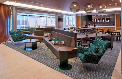 East Lansing Hotel | SpringHill Suites by Marriott East Lansing University Area