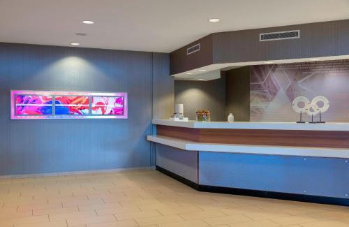 Alpine Center Hotel | SpringHill Suites Grand Rapids North