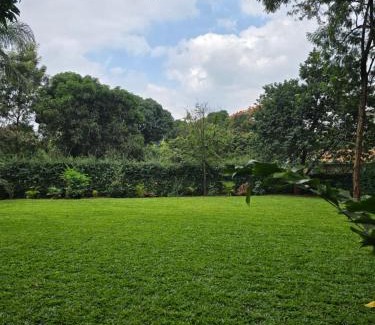 Moshi House | Sprunger Retreat - tulia homes