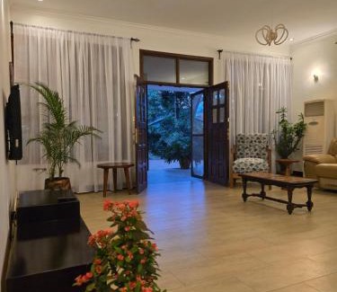 Moshi House | Sprunger Retreat - tulia homes