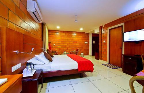 Neeleshwar Hotel | SREE GOKULAM NALANDA RESORTS