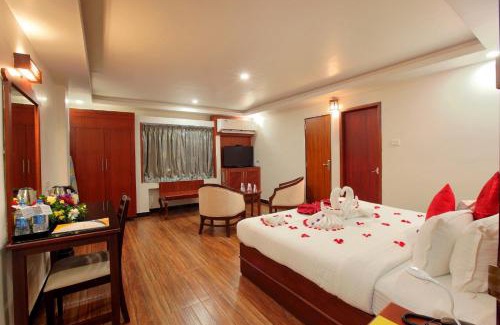 Kulanada Hotel | SREEVALSAM RESIDENCY Kulanada