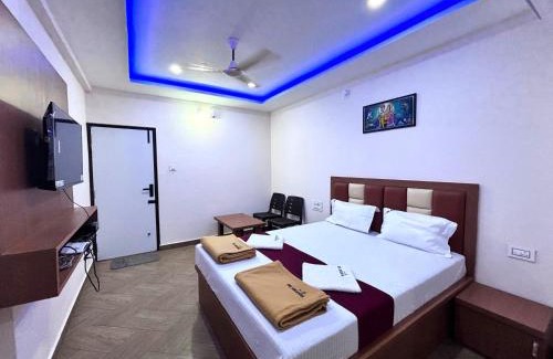 Saligrama Hotel | Sri Krishna Lodge Tekkatte