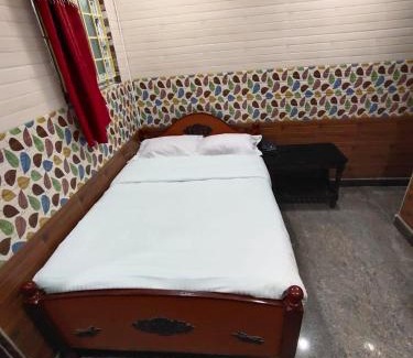 Arakkonam Cabin | Sri Mahalakshmi Deluxe Lodging Arakonam