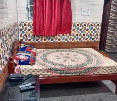 Arakkonam Cabin | Sri Mahalakshmi Deluxe Lodging Arakonam