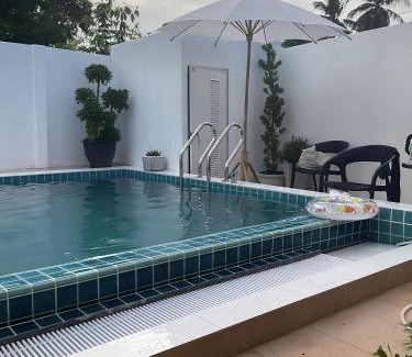 Khanom Villa | Sroysuwan Pool villa