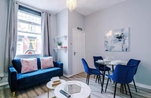 St Helens House | St Helens Central, 2 Bed , Long Stays OFFERS , Contractors , Relocations , Families , Sleeps 4