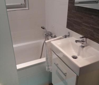 Il-Balluta House | St. Julians homestay