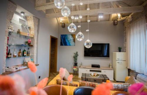 Pucisca Villa | St. Nicholas lighthouse - island of Brač